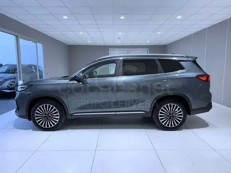 Nuevo Ebro s800 Luxury 147 CV (108 kW) 2025 Gris / plata SUV