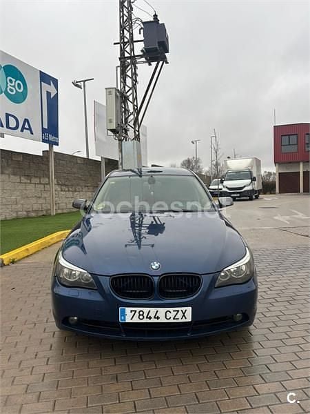 Usado BMW 525 163 CV (119 kW) 2004 Azul Berlina