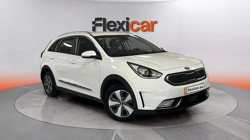 Usado Kia Niro 141 CV (103 kW) 2019 Blanco SUV
