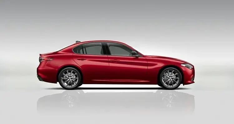 Nuevo Alfa Romeo Giulia Sprint 210 CV (154 kW) 2025 Berlina