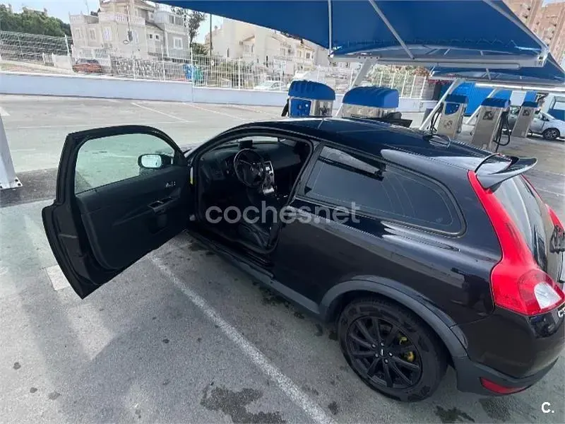 Usado Volvo C30 Summum 180 CV (132 kW) 2007 Negro Utilitario