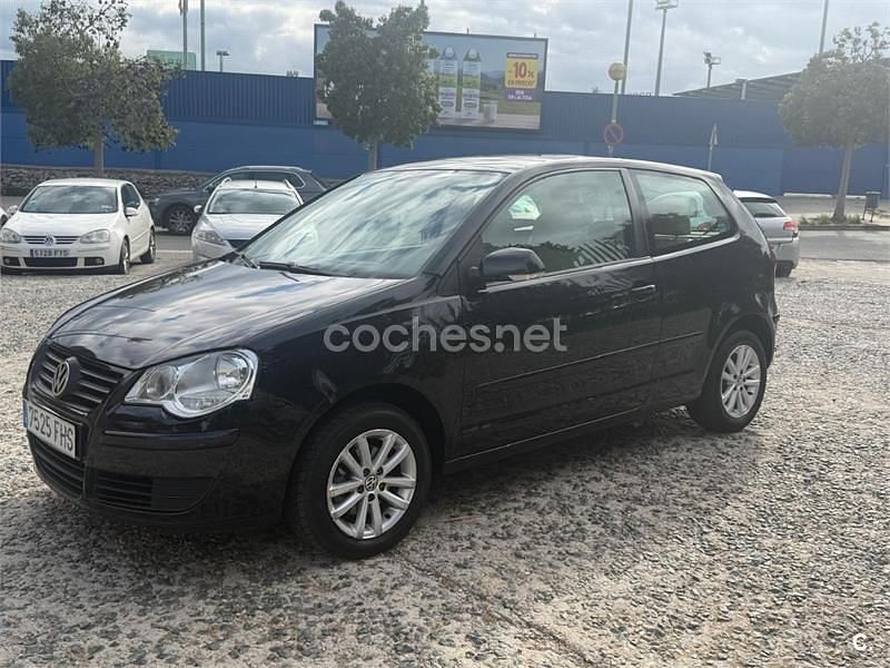 Usado VW Polo Edition 70 CV (51 kW) 2006 Negro Utilitario