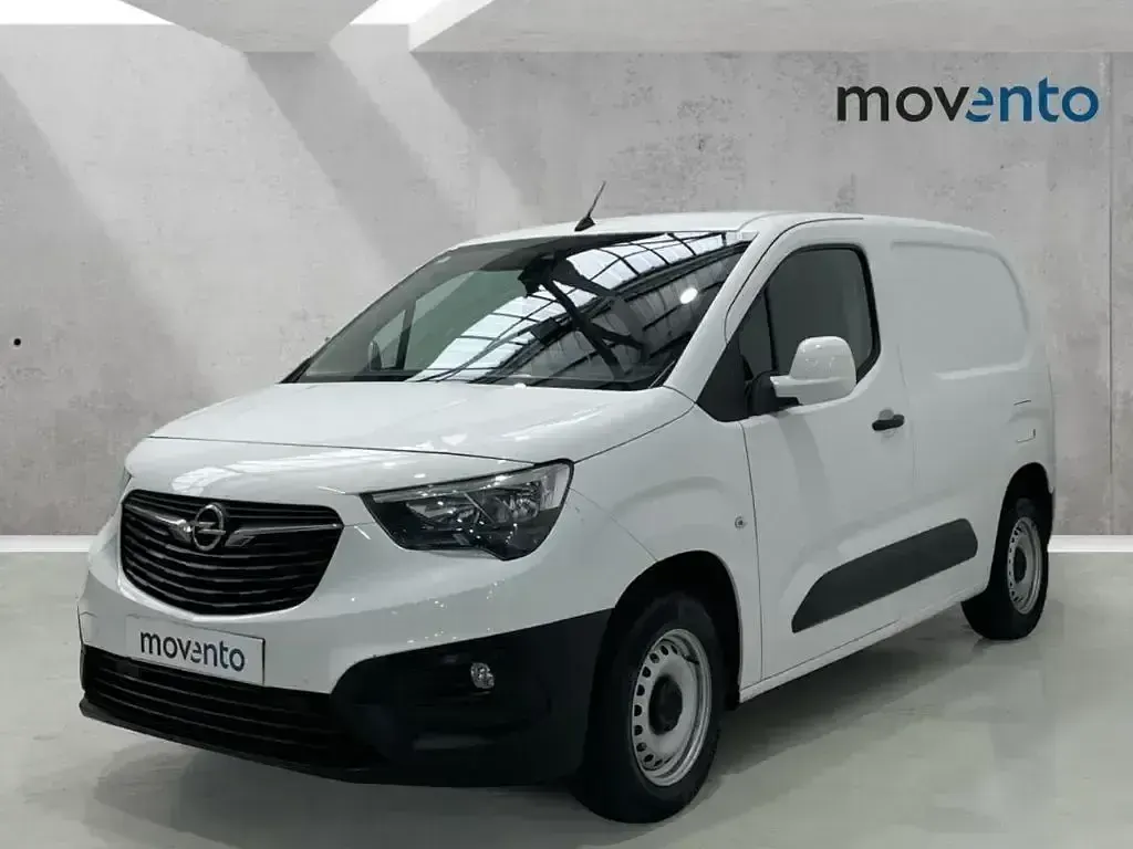 Usado Opel Combo 100 CV (73 kW) 2019 Blanco Monovolumen