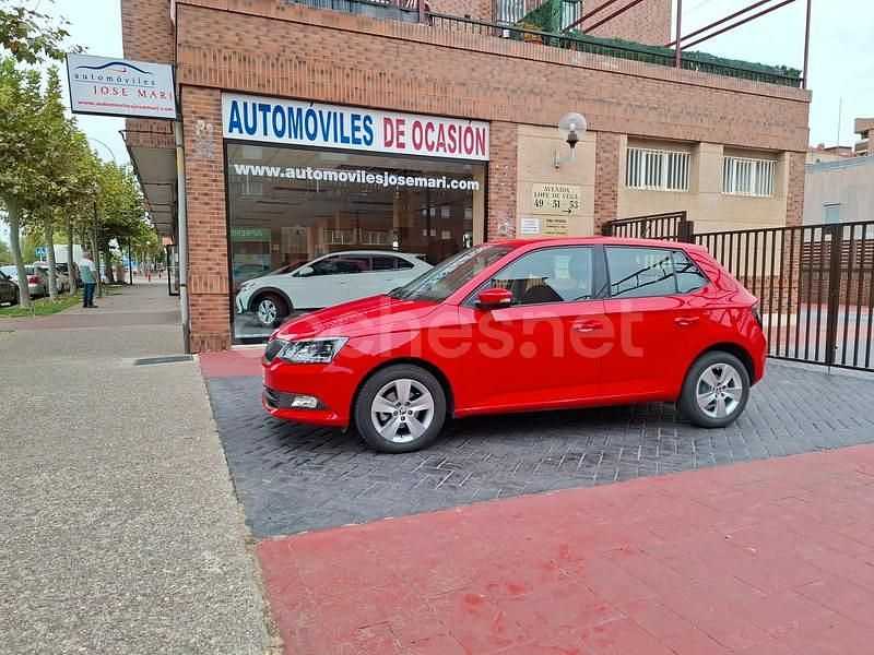 Rojo Usado 2018 Skoda Fabia Ambition Berlina | 11.300 € (Precio justo) - Imagen 1/4