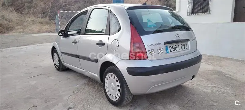 Usado Citroën C3 Exclusive 92 CV (67 kW) 2004 Gris / plata Berlina