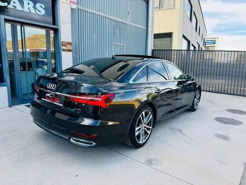 Usado Audi A6 Sport 286 CV (210 kW) 2019 Gris / plata Berlina