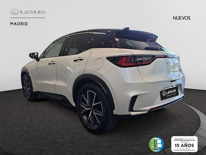 Nuevo Lexus LBX 136 CV (100 kW) 2025 Blanco SUV