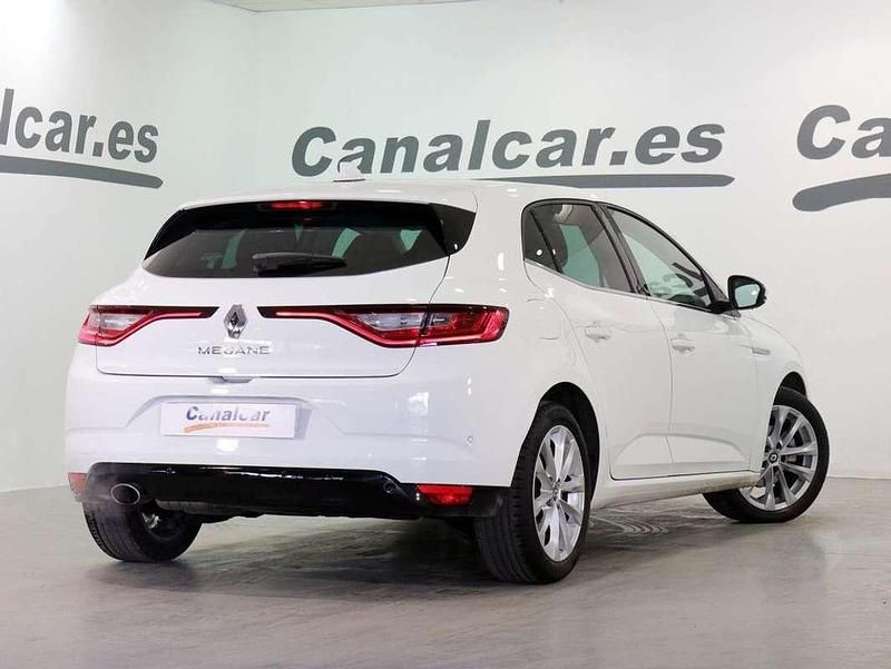 Usado Renault Mégane IV Zen 132 CV (97 kW) 2018 Blanco Utilitario
