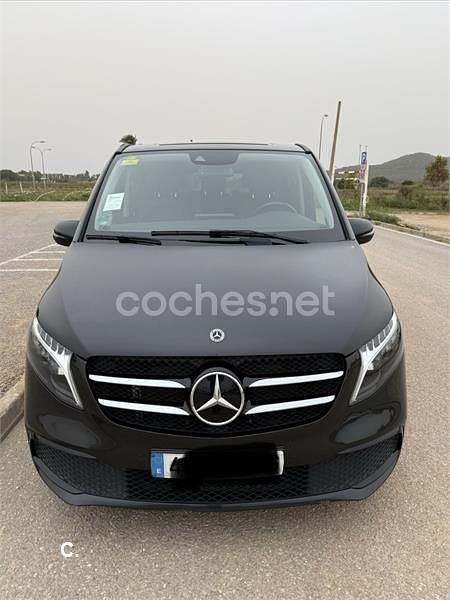 Usado Mercedes V250 Avantgarde 190 CV (139 kW) 2023 Negro Monovolumen