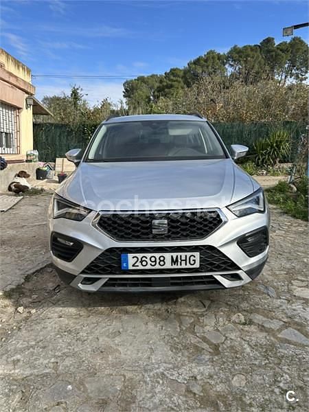 Begagnad Seat Ateca Xperience 150 HK (110 kW) 2024 Grå SUV