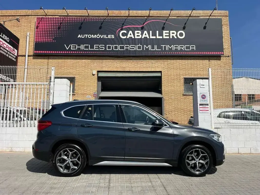 Usado BMW X1 140 CV (102 kW) 2018 Azul SUV