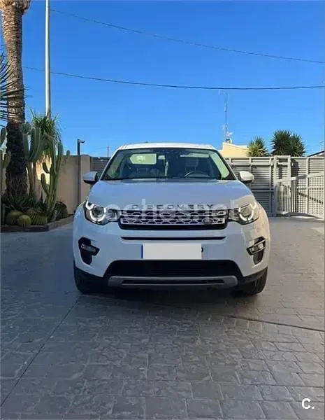 Usado Land Rover Discovery Sport HSE 150 CV (110 kW) 2016 Blanco SUV