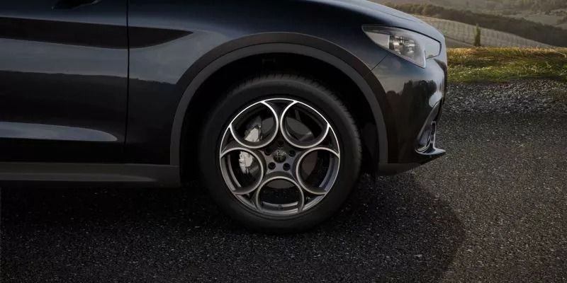 Usado Alfa Romeo Stelvio Sprint 280 CV (205 kW) 2023 Negro SUV