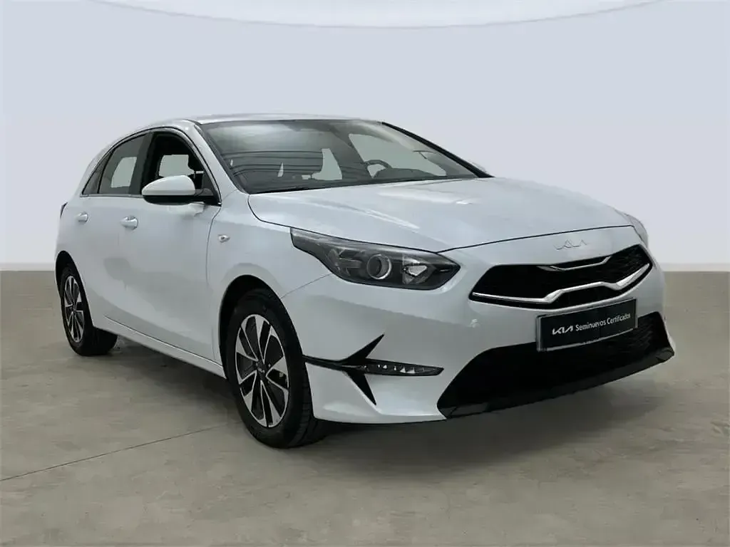Nuevo Kia Ceed 101 CV (74 kW) 2025 Blanco Utilitario