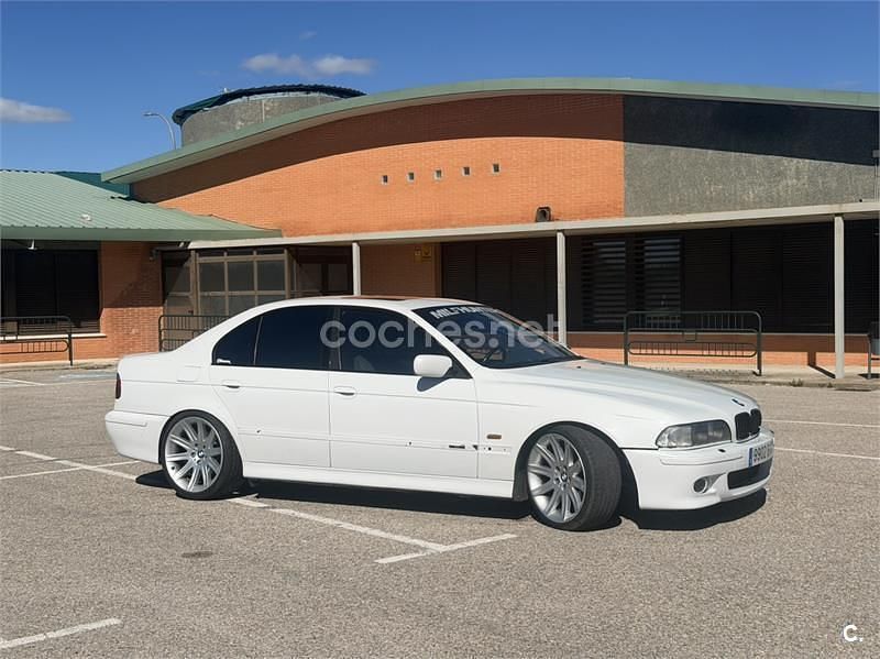 Usado BMW 530 184 CV (135 kW) 2001 Blanco Berlina