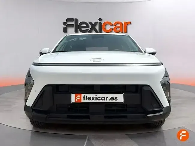 Usado Hyundai Kona 141 CV (103 kW) 2025 Blanco SUV