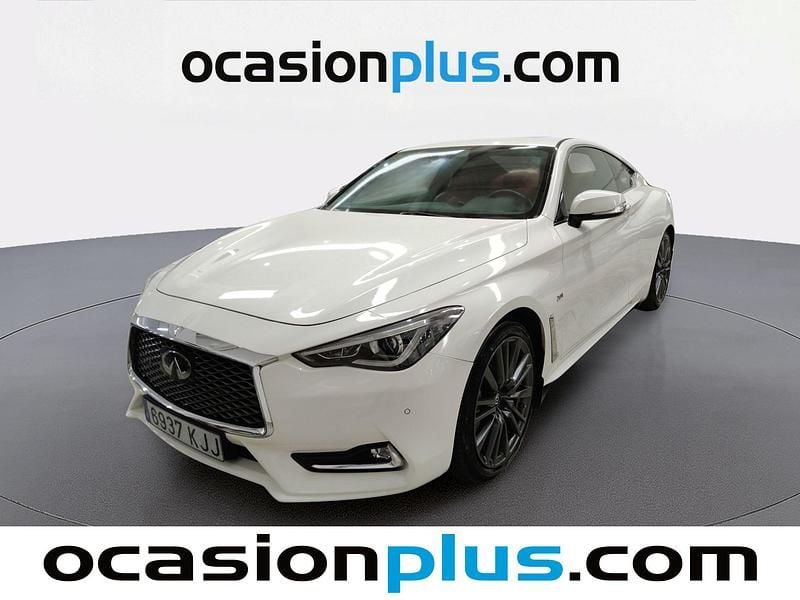 Usado Infiniti Q60 Sport Tech 211 CV (155 kW) 2018 Blanco Coupe