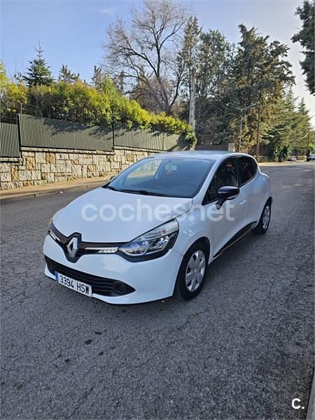Usado Renault Clio IV Expression 75 CV (55 kW) 2013 Blanco Berlina