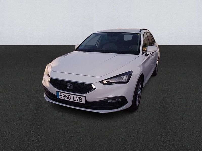 Blanco Usado 2021 Seat Leon Style Familiar | 15.400 € (Precio justo) - Imagen 1/4
