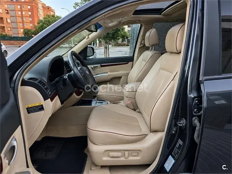 Usado Hyundai Santa Fe Style 189 CV (139 kW) 2006 Gris / plata SUV