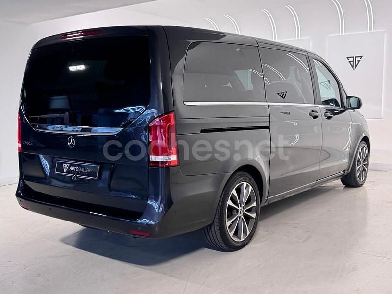 Usado Mercedes V250 Avantgarde 190 CV (139 kW) 2021 Gris / plata Monovolumen