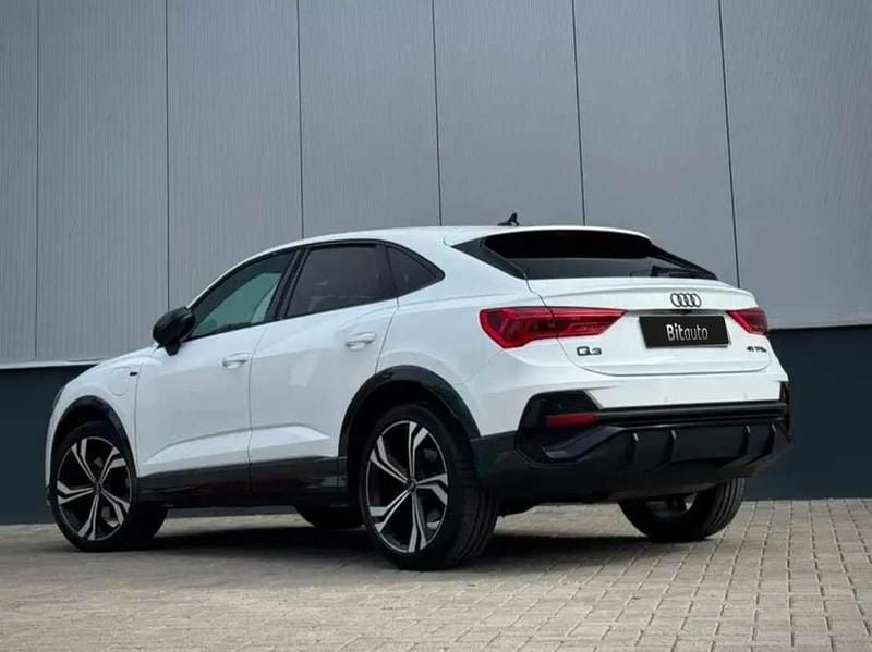 Usado Audi Q3 Sportback Premium 245 CV (180 kW) 2022 Negro SUV