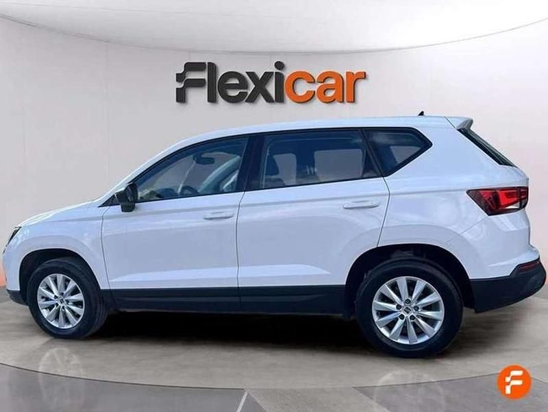 Begagnad Seat Ateca Reference 110 HK (80 kW) 2023 Vit SUV
