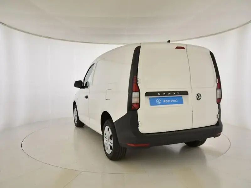 Usado VW Caddy 102 CV (75 kW) 2024 Blanco Monovolumen