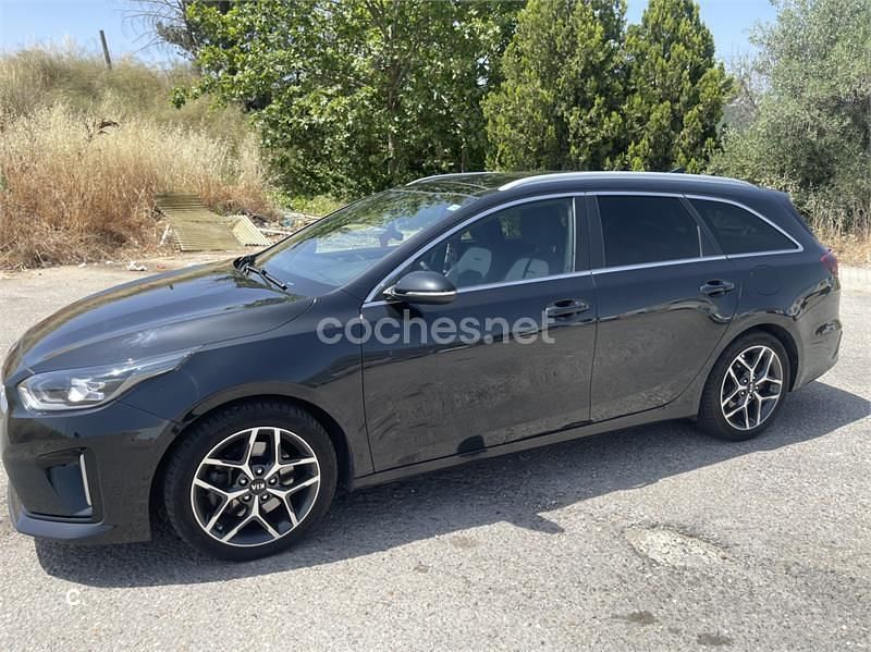 Negro Usado 2019 Kia Ceed GT GT-Line Familiar | 19.000 € (Precio justo) - Imagen 1/4