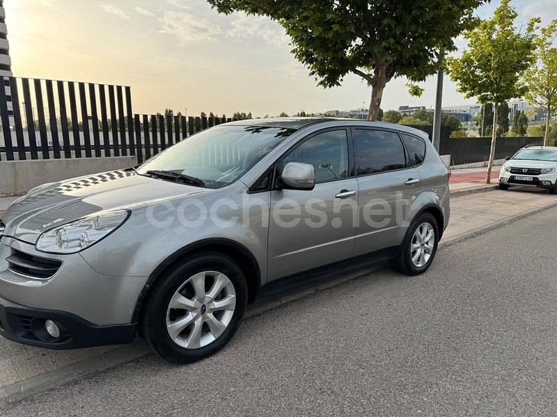 Usado Subaru B9 Tribeca 245 CV (180 kW) 2008 Beige SUV