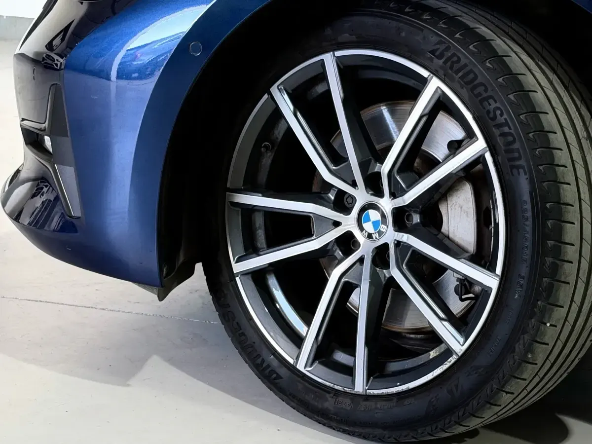 Usado BMW 330 Shadowline 258 CV (189 kW) 2019 Azul Berlina