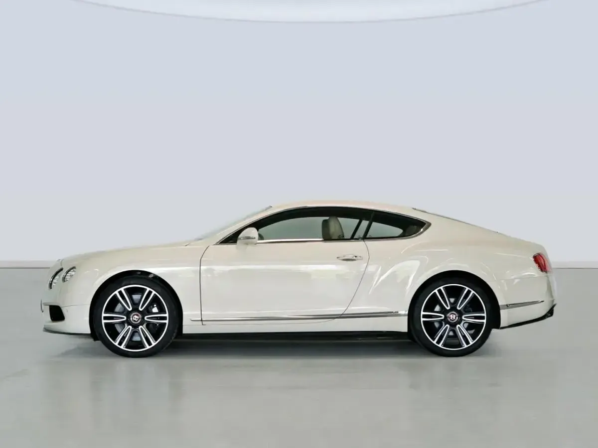 Usado Bentley Continental GT 507 CV (372 kW) 2013 Blanco Coupe