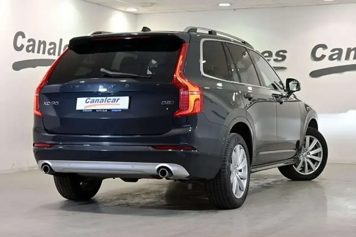 Usado Volvo XC90 Momentum 235 CV (172 kW) 2018 Negro SUV