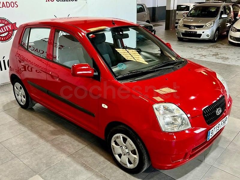 Usado Kia Picanto EX 65 CV (47 kW) 2006 Rojo Utilitario