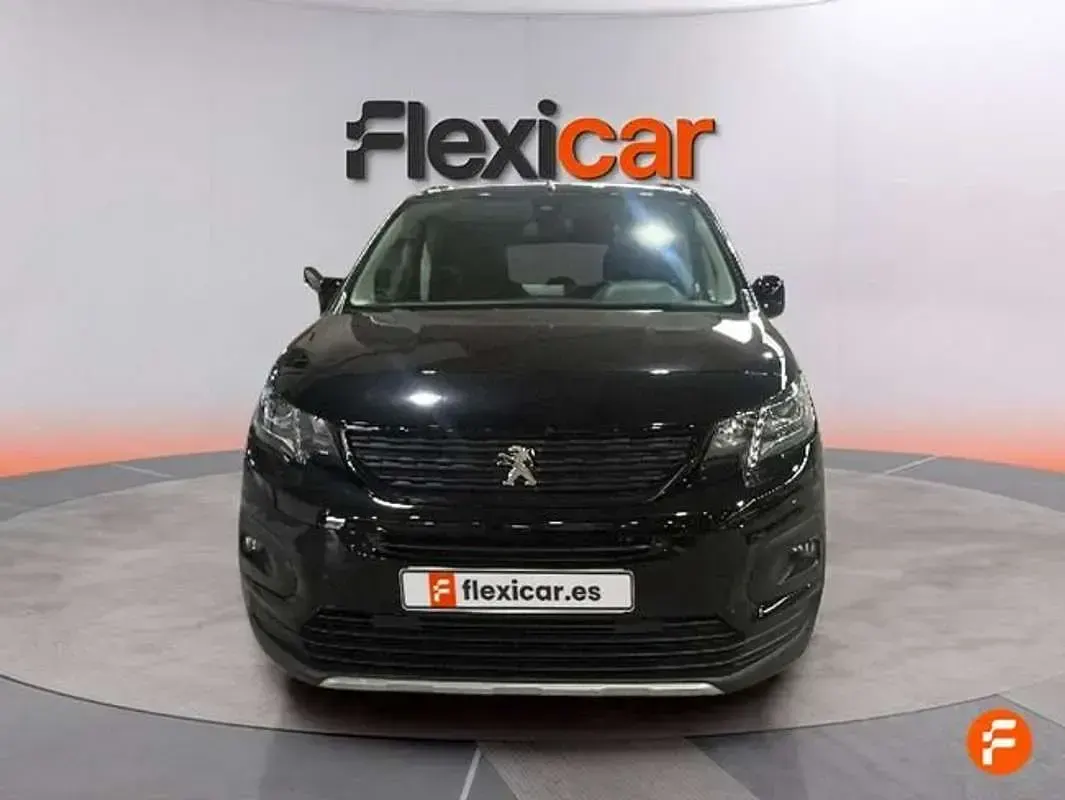 Usado Peugeot Rifter GT 131 CV (96 kW) 2023 Azul Monovolumen
