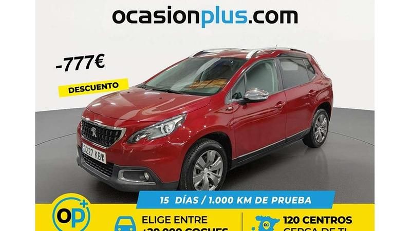 Usado Peugeot 2008 Style 110 CV (80 kW) 2017 Rojo SUV