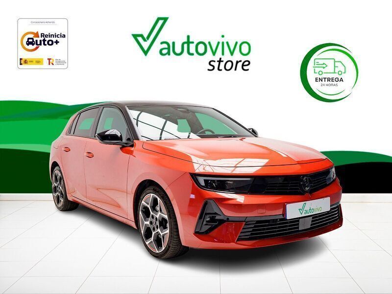 Rojo Usado 2023 Opel Astra S Utilitario | 22.200 € (Caro) - Imagen 1/4