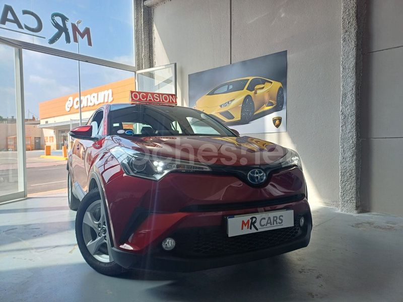 Granate Usado 2018 Toyota C-HR Plus SUV | 17.490 € (Precio justo) - Imagen 1/4