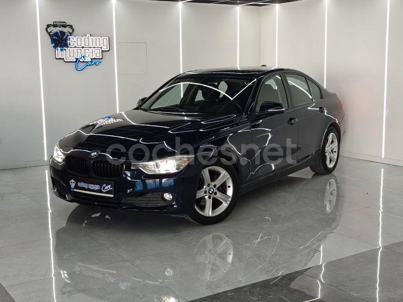Azul Usado 2013 BMW 318 Berlina | 9700 € (Precio justo) - Imagen 1/4