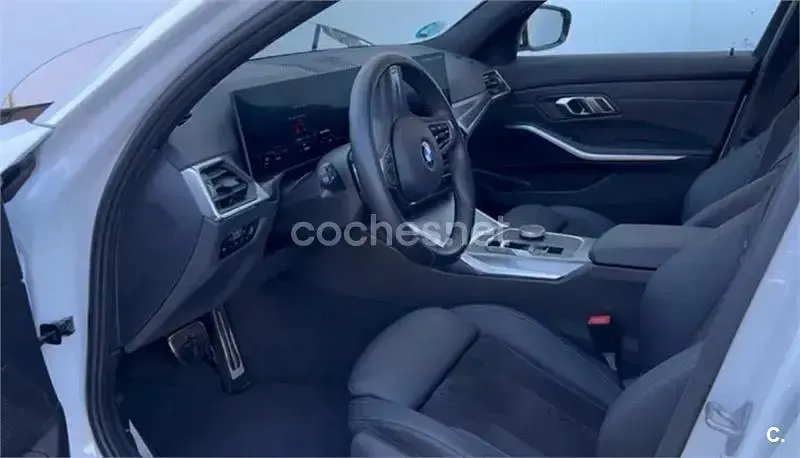 Usado BMW 320e Comfort Edition 190 CV (139 kW) 2023 Blanco Familiar