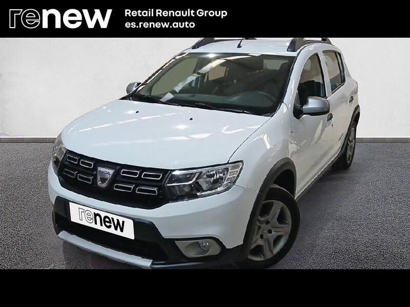Usado Dacia Sandero Stepway Ambiance 90 CV (66 kW) 2018 Blanco Berlina