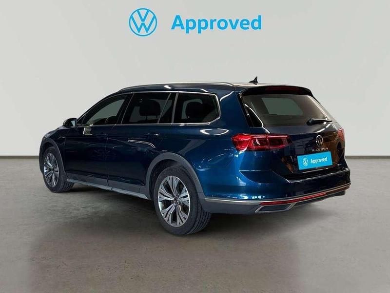 Usado VW Passat 280 CV (205 kW) 2021 Azul SUV