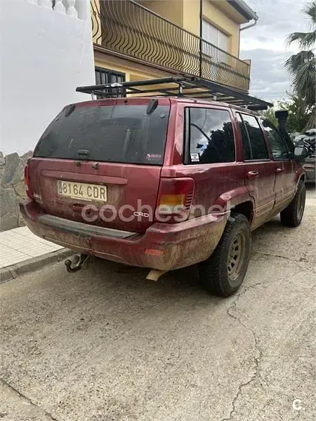 Käytetty Jeep Grand Cherokee Laredo 163 HP (119 kW) 2003 Punainen Katumaasturi