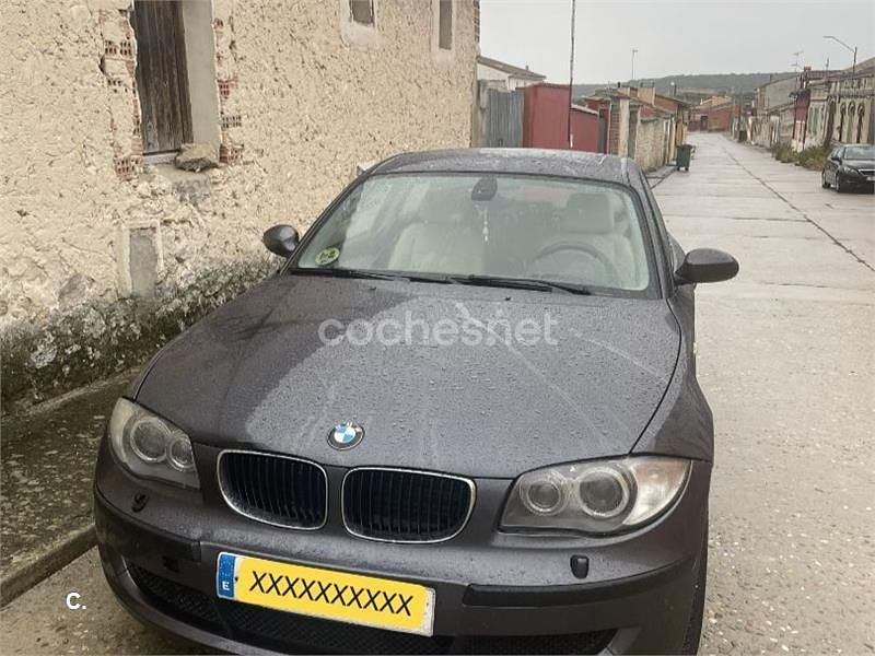 Azul Usado 2007 BMW 118 Utilitario | 7000 € (Precio justo) - Imagen 1/4