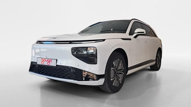 Usado 2025 XPENG G9 SUV | 46.000 € - Imagen 1/4