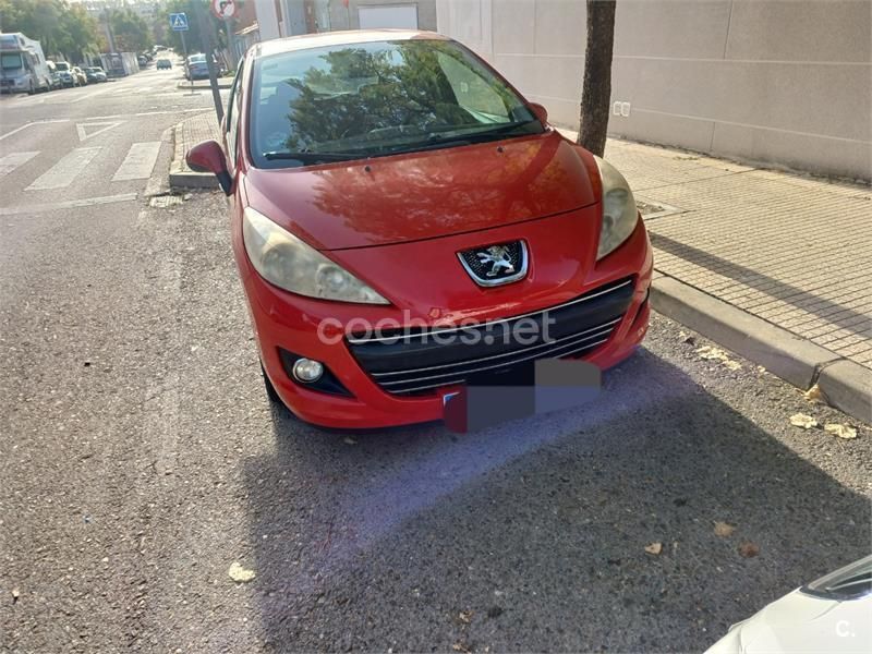 Rojo Usado 2009 Peugeot 207 Sport Berlina | 2800 € (Buen precio) - Imagen 1/4
