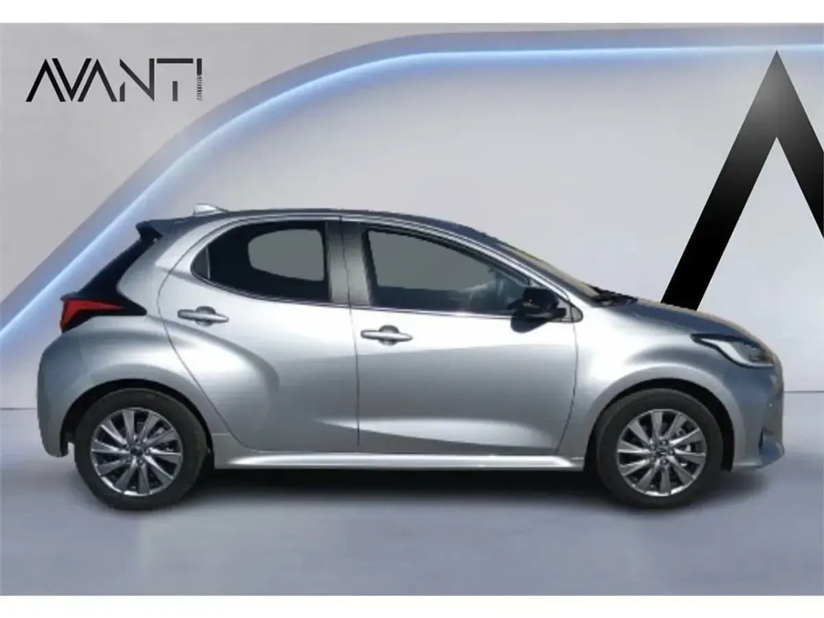 Usado Mazda 2 116 CV (85 kW) 2023 Gris Berlina