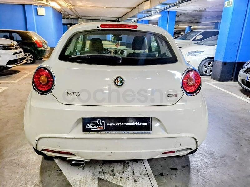 Usado Alfa Romeo GT Junior 95 CV (69 kW) 2011 Blanco Berlina