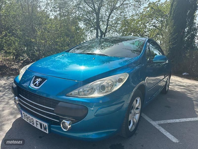 Azul Usado 2007 Peugeot 307 CC Descapotable | 5842 € (Caro) - Imagen 1/4