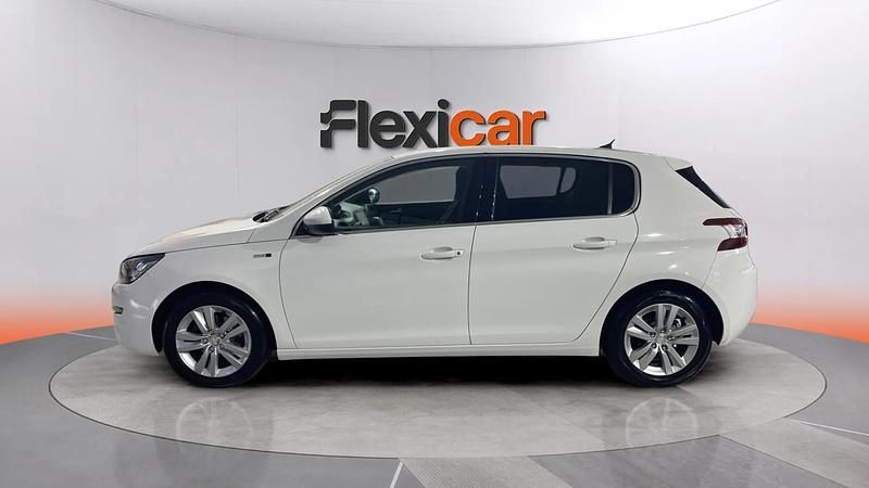 Occasion Peugeot 308 Style 131 PK (96 kW) 2016 Blauw Sedan